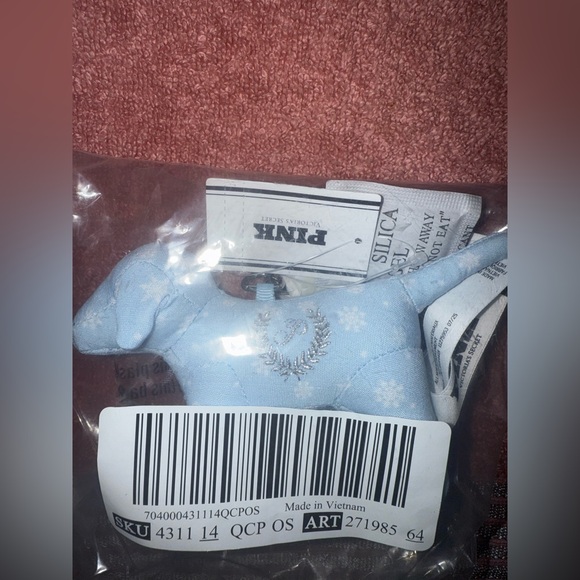 VICTORIA'S SECRET PINK FLORAL MICRO DOG KEYCHAIN - Picture 6 of 9